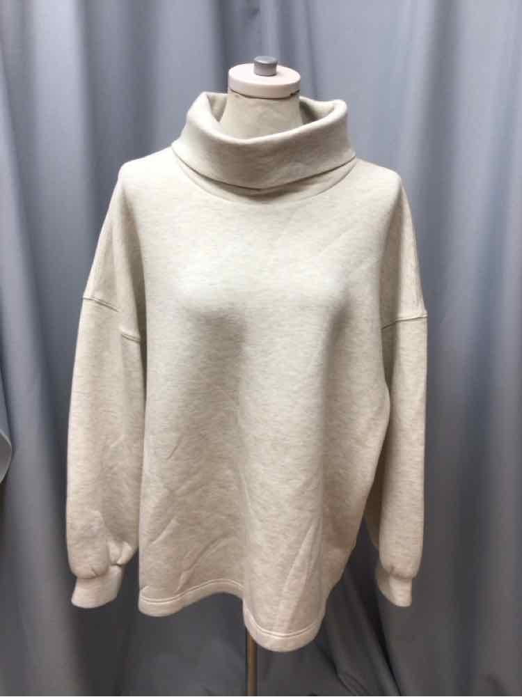 OLD NAVY SIZE X LARGE Ladies TOP
