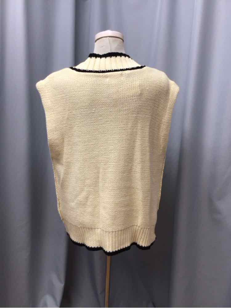 ELAN SIZE MEDIUM Ladies TOP