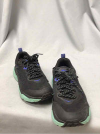 HOKA SIZE 7 1/2 Ladies SHOES