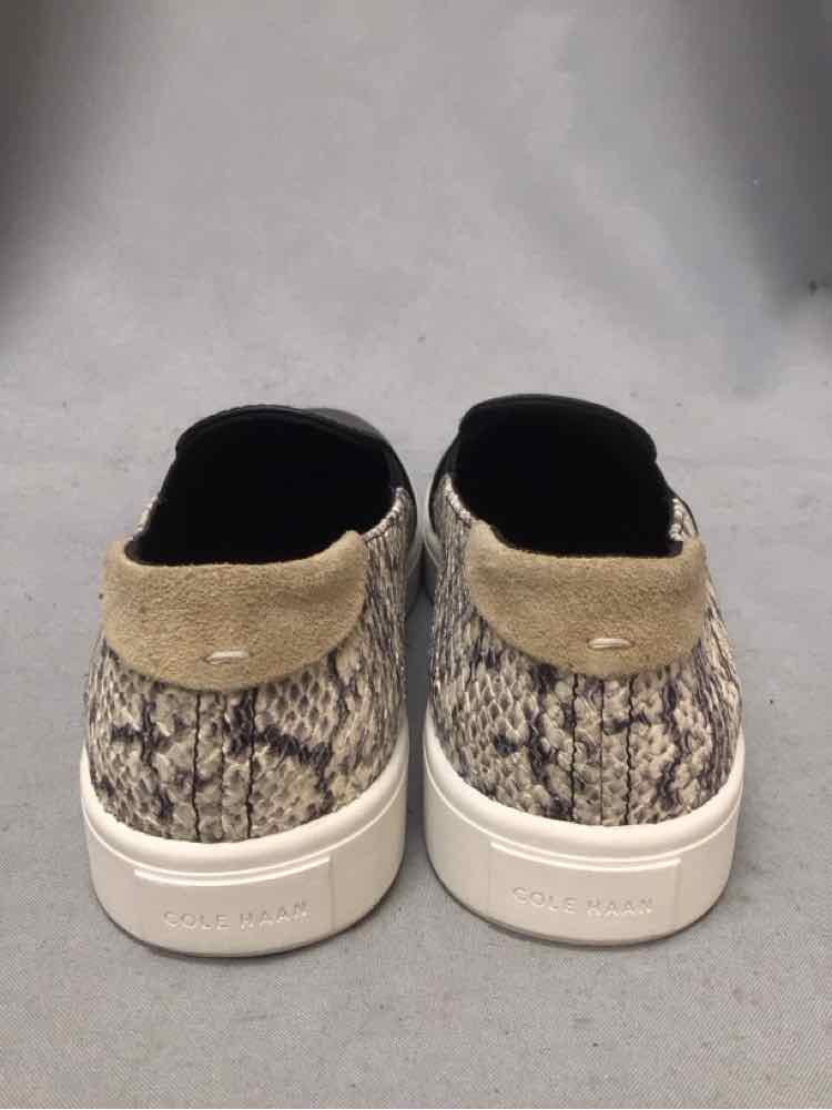 COLE HAAN SIZE 7 Ladies SHOES