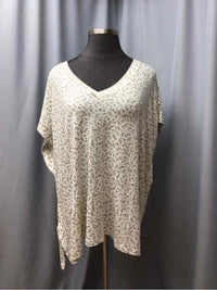 TORRID SIZE 4 X Ladies TOP