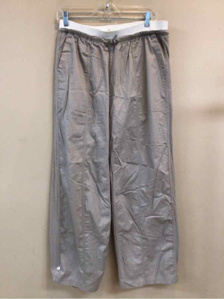 DAILY PRACTICE SIZE MEDIUM PET Ladies PANTS