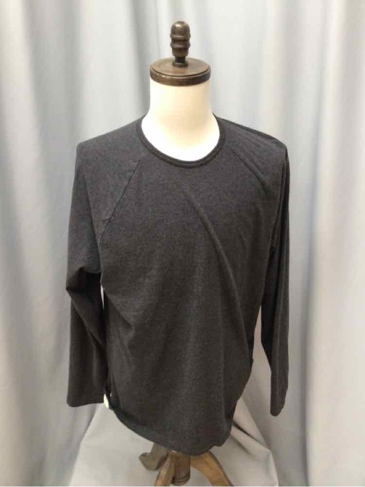 SIZE X LARGE UGG Men's SHIRTS