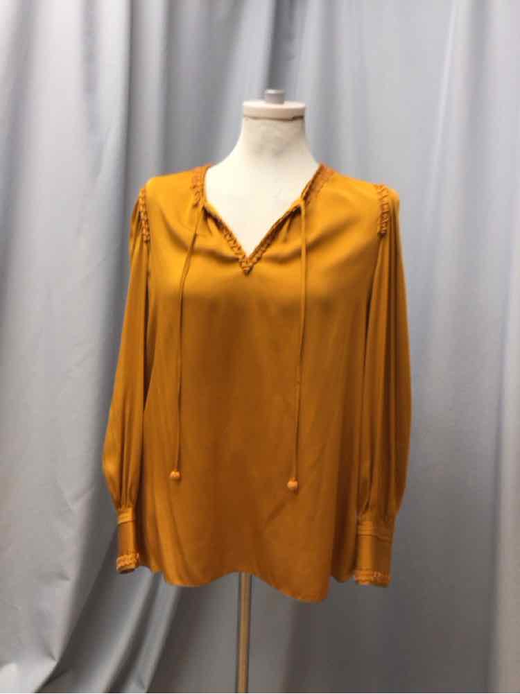 KOBI HALPERIN SIZE MEDIUM Ladies BLOUSE