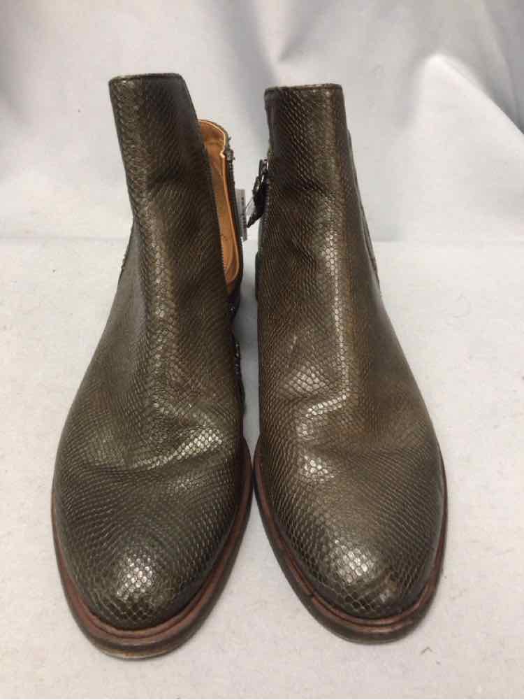 SARTO SIZE 9 1/2 Ladies SHOES