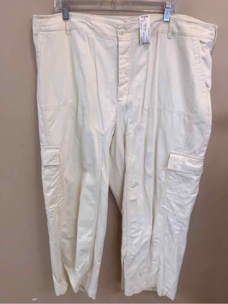 UNIVERSAL THREAD SIZE 20 Ladies PANTS