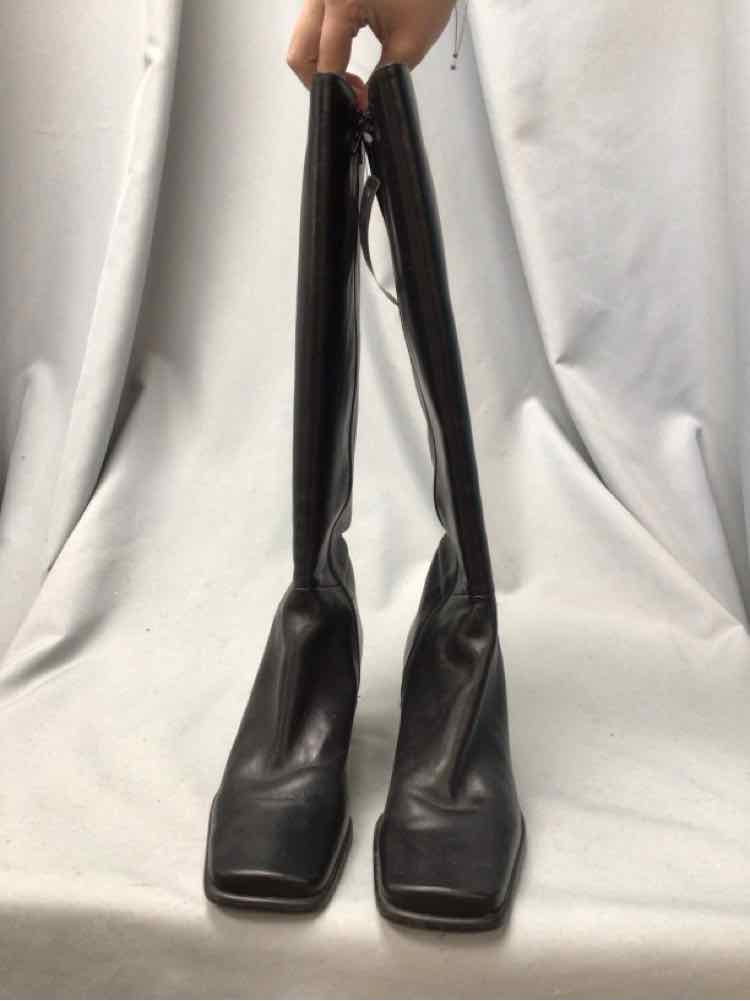 NINE WEST SIZE 7 1/2 Ladies SHOES