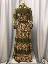 TAYLOR SIZE 4 Ladies DRESS