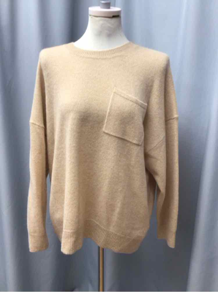 BANANA REPUBLIC SIZE SMALL Ladies TOP