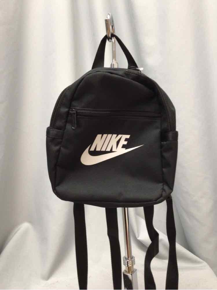 NIKE Ladies BAG