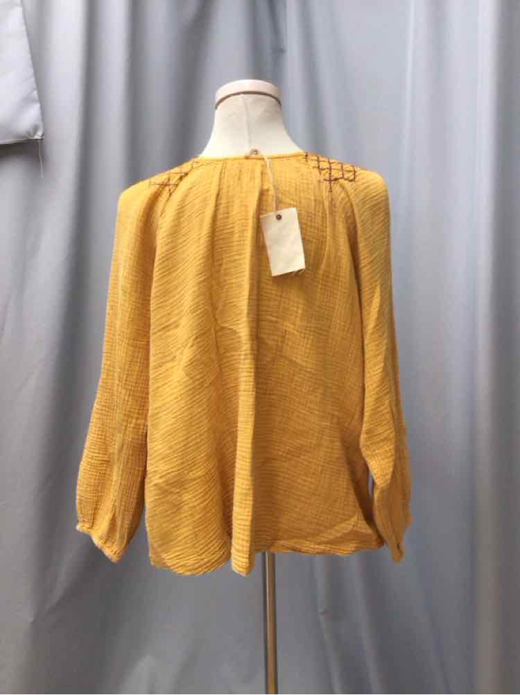 EASEL SIZE MEDIUM Ladies BLOUSE