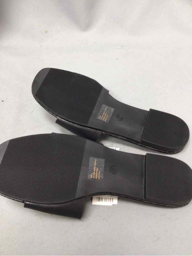 BEBE SIZE 6 Ladies SHOES