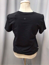 LULULEMON SIZE 4 Ladies EXERCISE