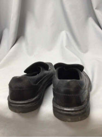 SIZE 9 DOC MARTENS Men's SHOES