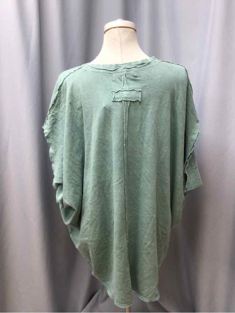 WE THE FREE SIZE MEDIUM Ladies TOP