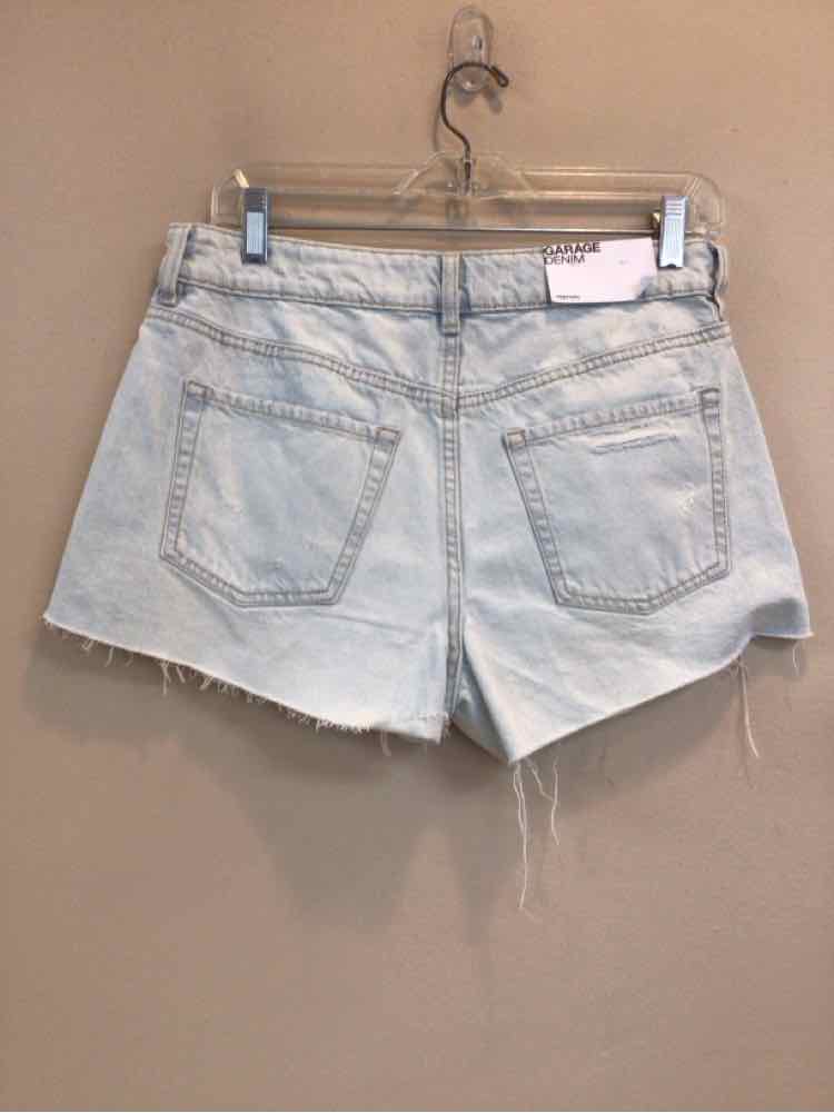 GARAGE SIZE 28 Ladies SHORTS