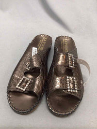 LA PLUME SIZE 41 Ladies SHOES