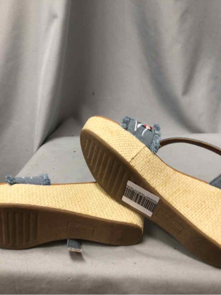 SO SIZE 7 Ladies SHOES