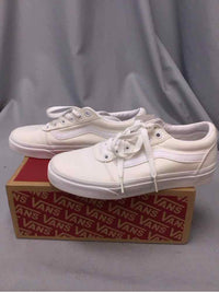 VANS SIZE 6 Ladies SHOES
