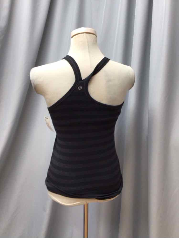 LULULEMON SIZE SMALL Ladies EXERCISE