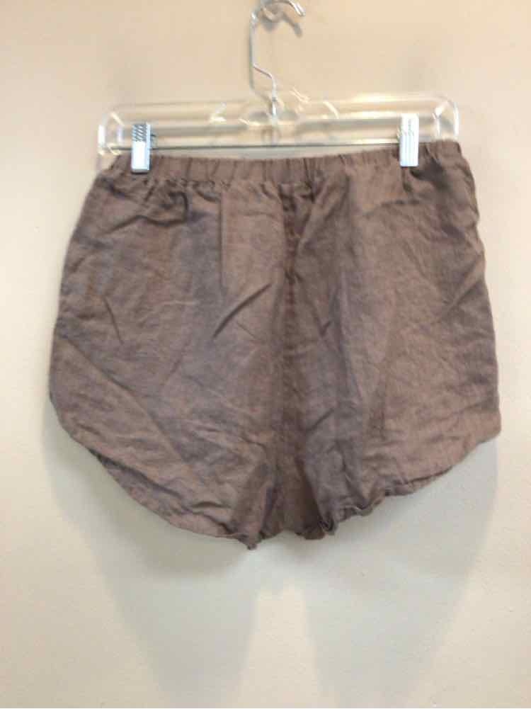 VITAMIN A SIZE MEDIUM Ladies SHORTS