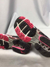 MIZUNO SIZE 10 Ladies SHOES
