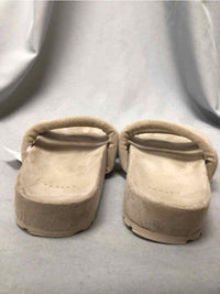 VARLEY SIZE 8 Ladies SHOES