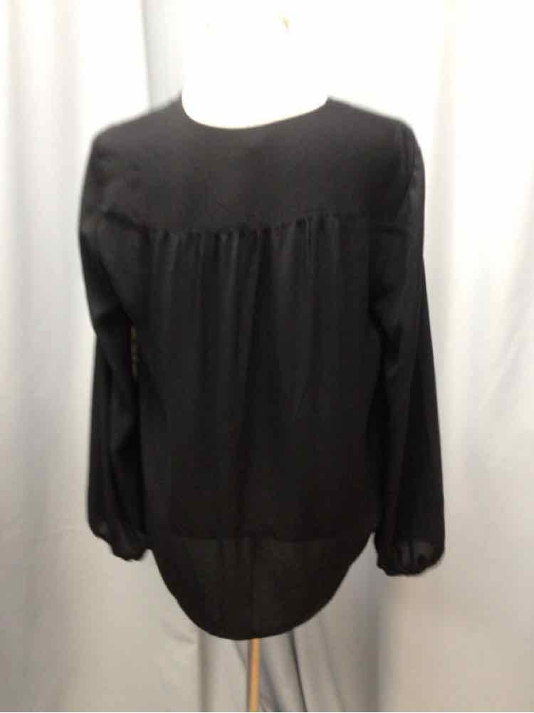 INC SIZE MEDIUM Ladies BLOUSE