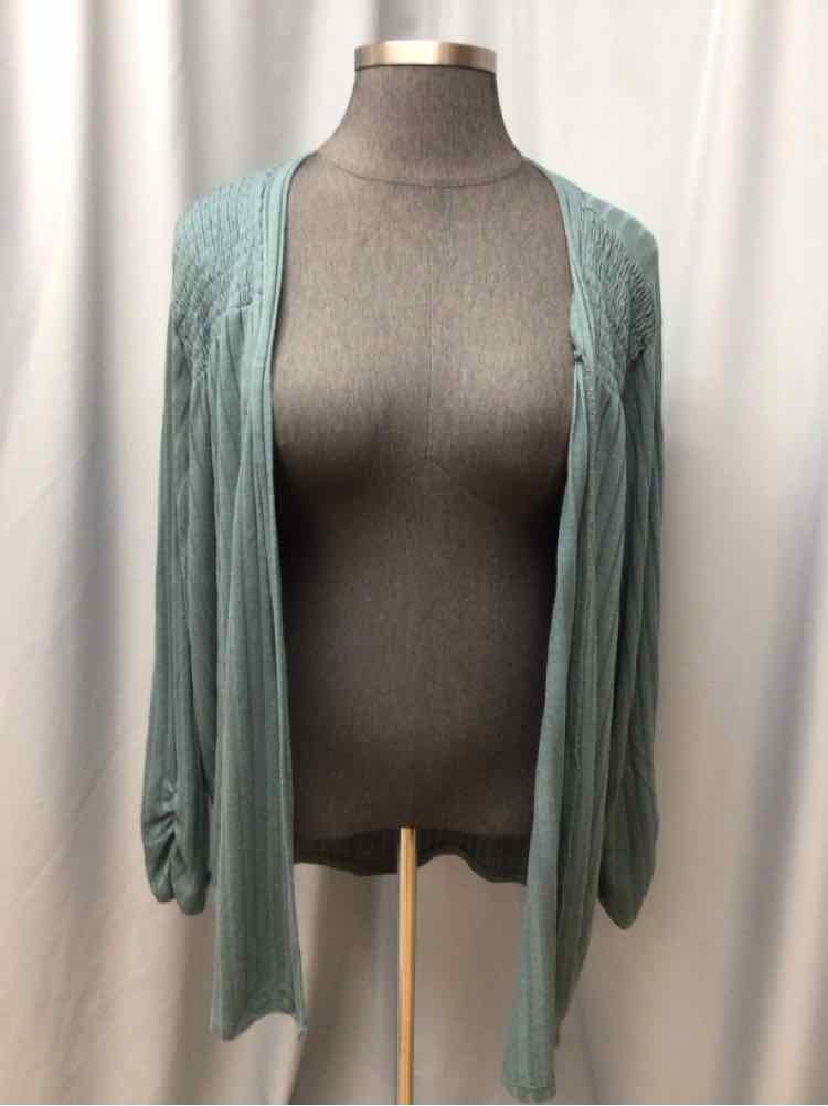 MAURICES SIZE 4 X Ladies TOP