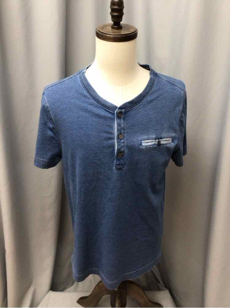 SIZE MEDIUM BANANA REPUBLIC Men's SHIRTS