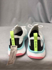 SKECHERS SIZE 7 Ladies SHOES