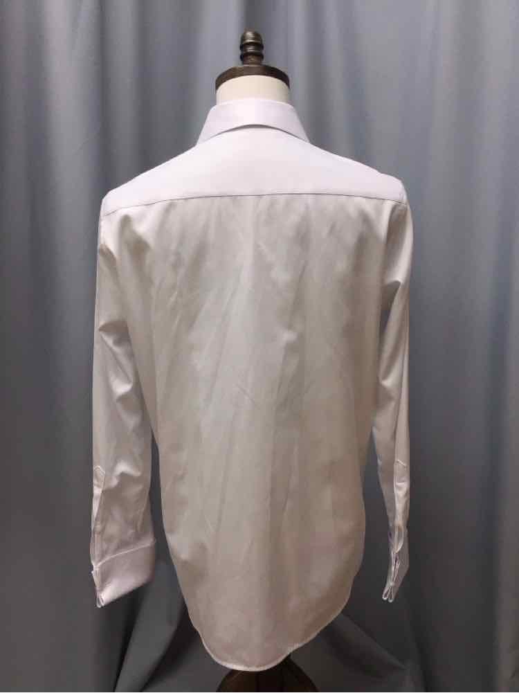 SIZE MEDIUM Men's SHIRTS