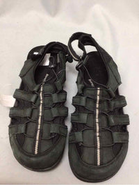 BAREFOOT DREAMS SIZE 10 Ladies SHOES