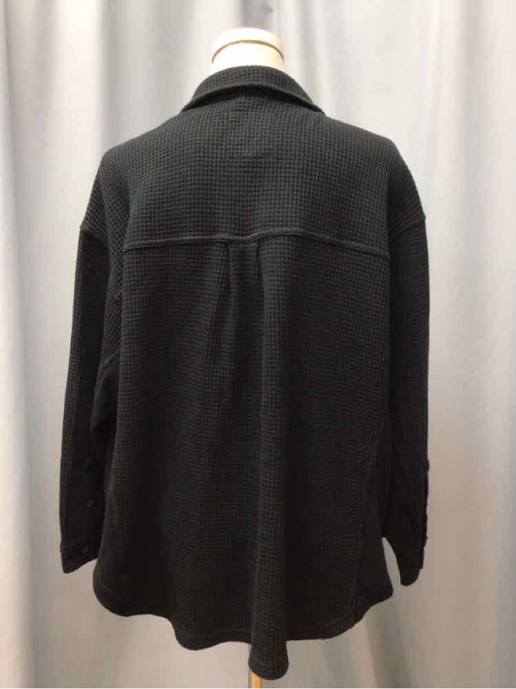 AERIE SIZE MEDIUM Ladies BLOUSE