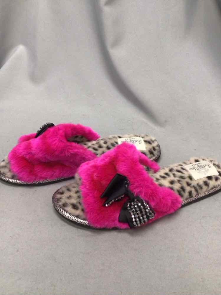 PRETTY YOU LONDON SIZE X LARGE Ladies SHOES