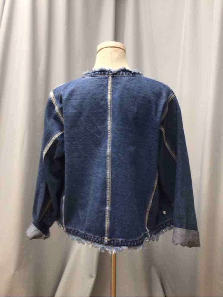 SIZE X LARGE Ladies JACKET