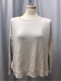 LULULEMON SIZE SMALL Ladies TOP