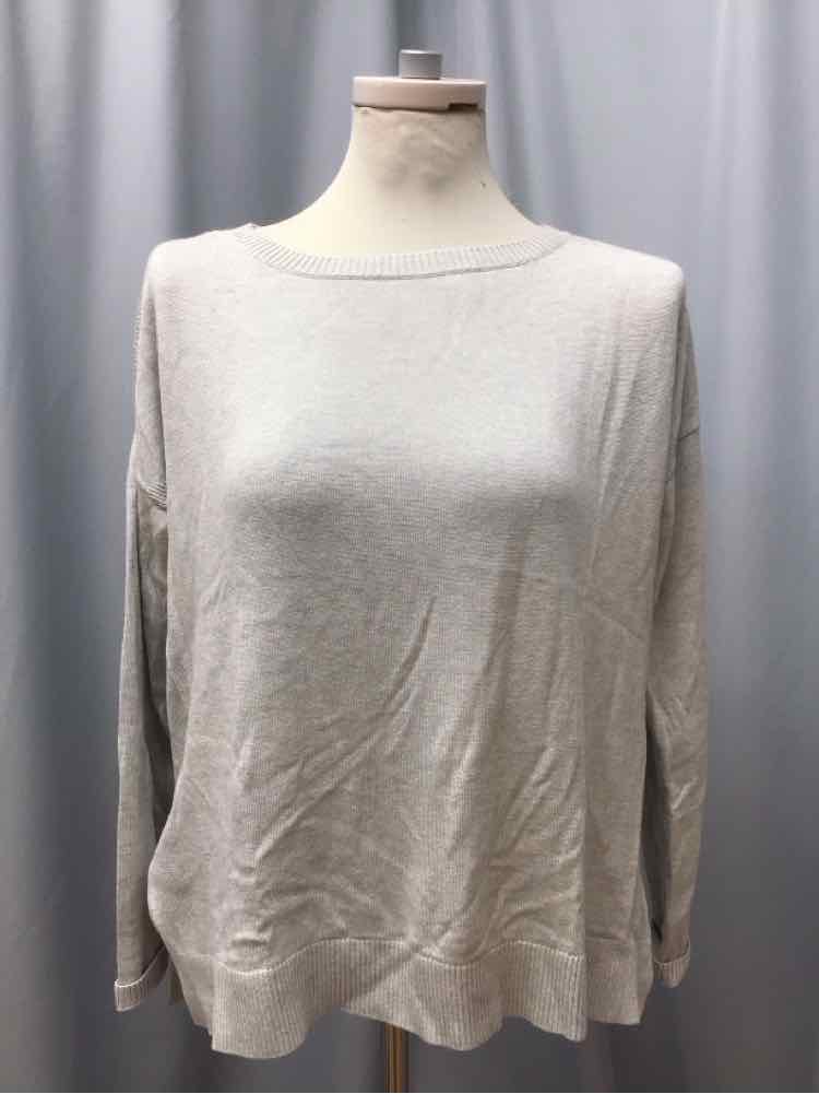 LULULEMON SIZE SMALL Ladies TOP