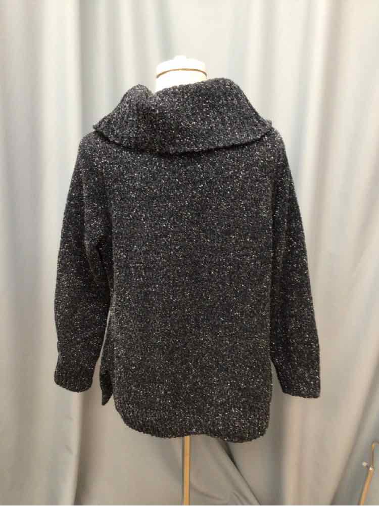 WHITE HOUSE BLACK MARKET SIZE LARGE PET Ladies TOP