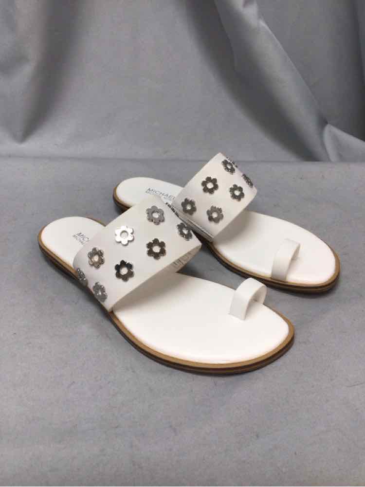 MICHAEL KORS SIZE 6 Ladies SHOES