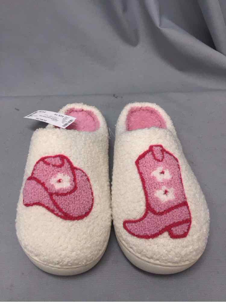 SIZE 7/8 Ladies SHOES