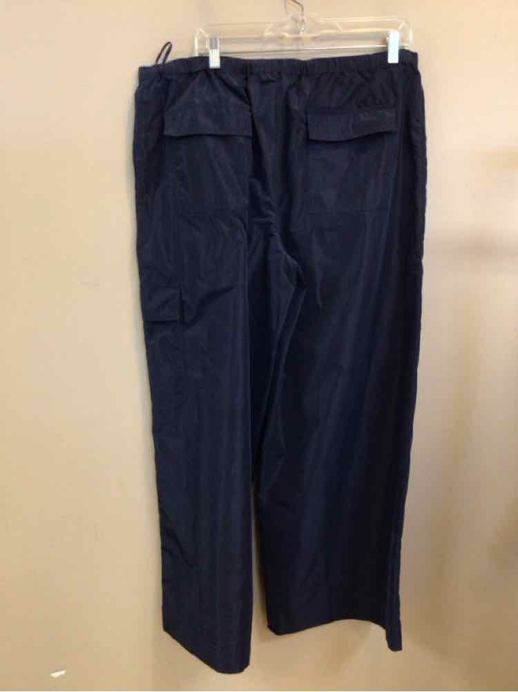 STAUD SIZE 12 Ladies PANTS
