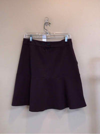 CABI SIZE 6 Ladies SKIRT