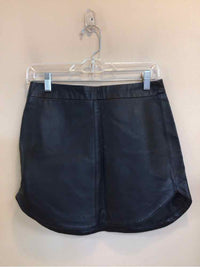 BB DAKOTA SIZE 0 Ladies SKIRT