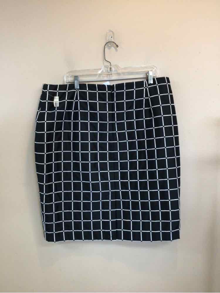 CHARTER CLUB SIZE 18 Ladies SKIRT