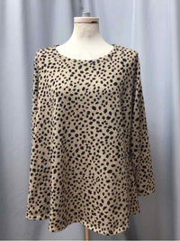 GREEN ENVELOPE SIZE 2 X Ladies TOP
