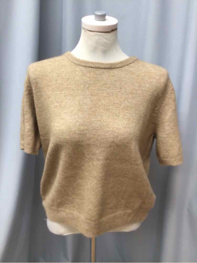 H & M SIZE LARGE Ladies TOP