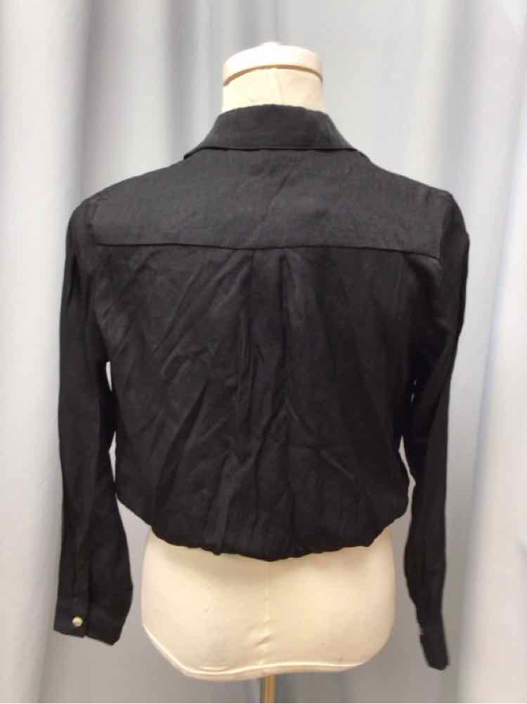 VESTIQUE SIZE SMALL Ladies BLOUSE