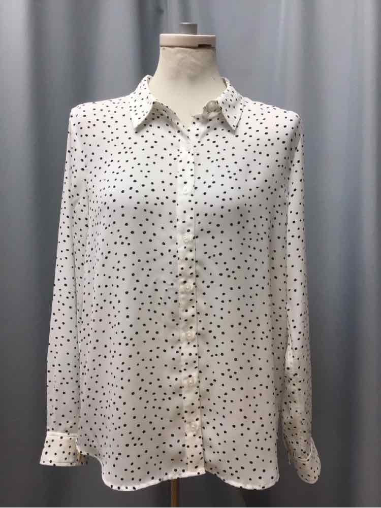 ON 34TH SIZE MEDIUM Ladies BLOUSE