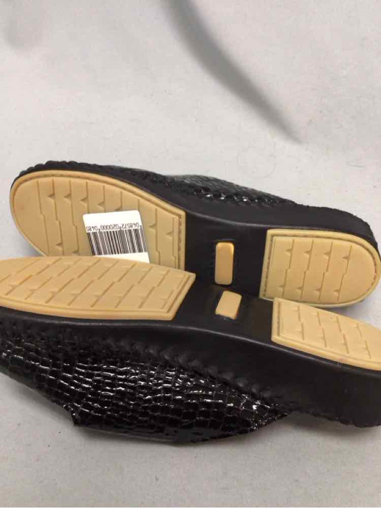 LA PLUME SIZE 40 Ladies SHOES